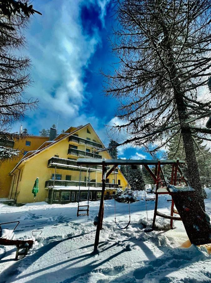 Apartmán&štúdio Tyrkys Spiežovec Donovaly Exterior foto
